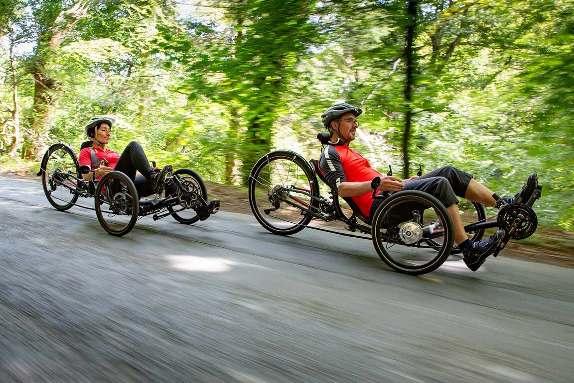 couple on trikes