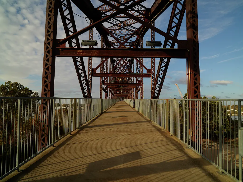 Big Dam Bridge 100