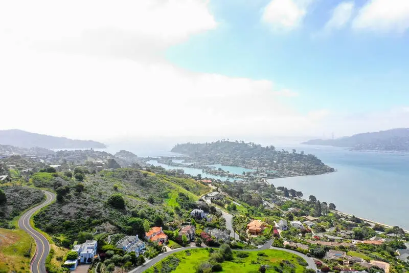 Paradise Loop (Tiburon Loop)