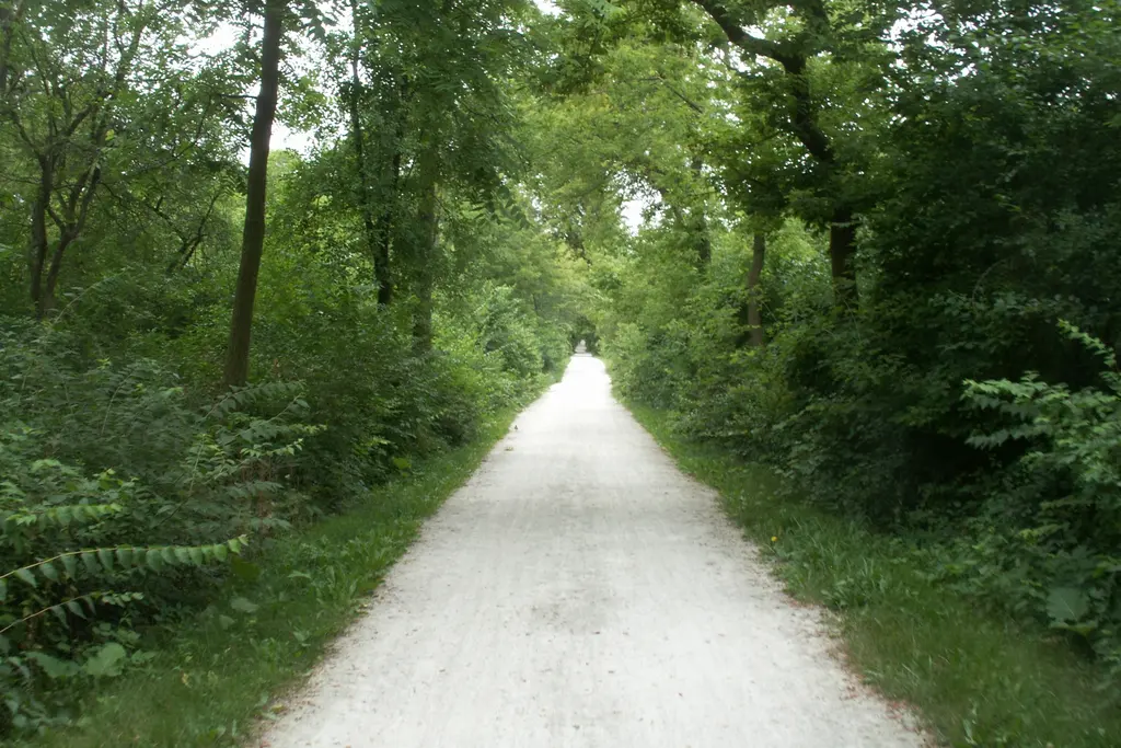 Illinois Prairie Path Illinois Prairie Path